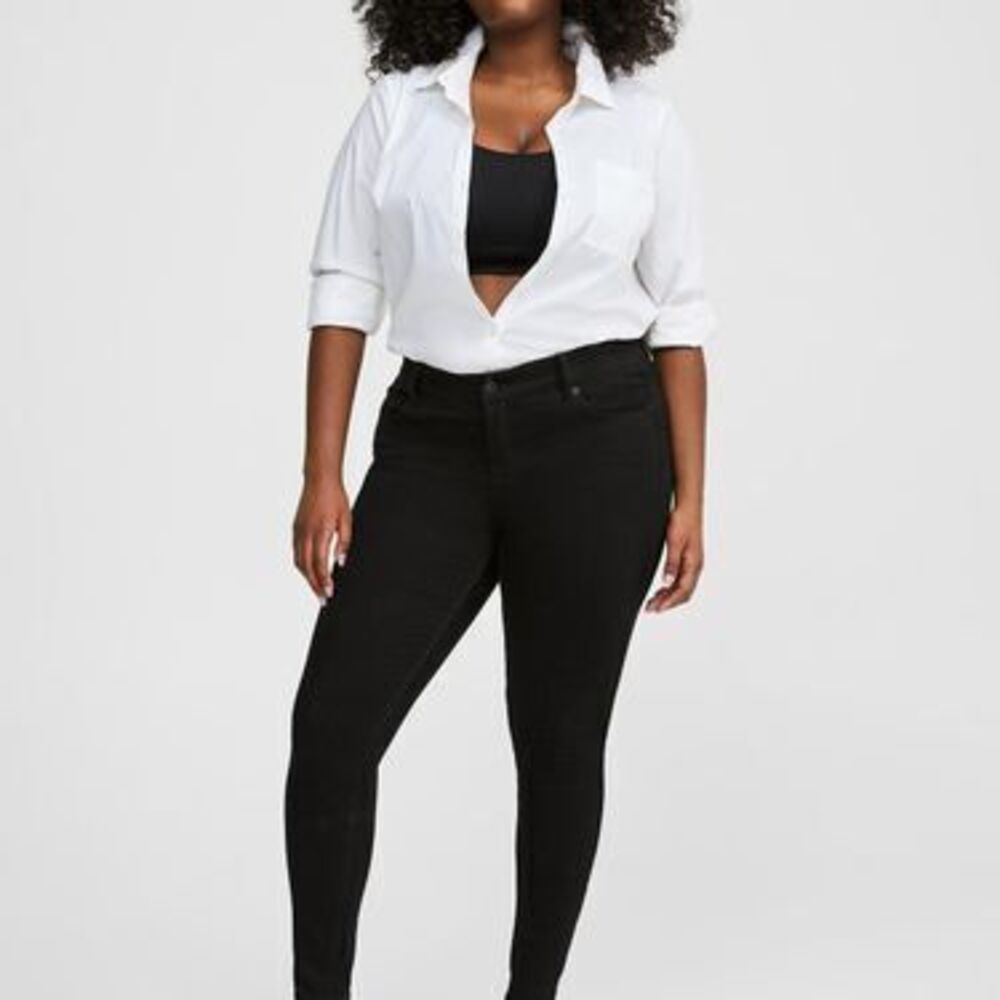 Bombshell Premium Stretch Skinny Jean